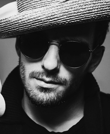 一秒发1000条电话的软件